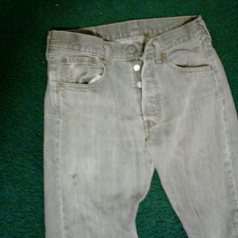 Levi 501, 29x32, rise is 9.5 2 9.3/4".
